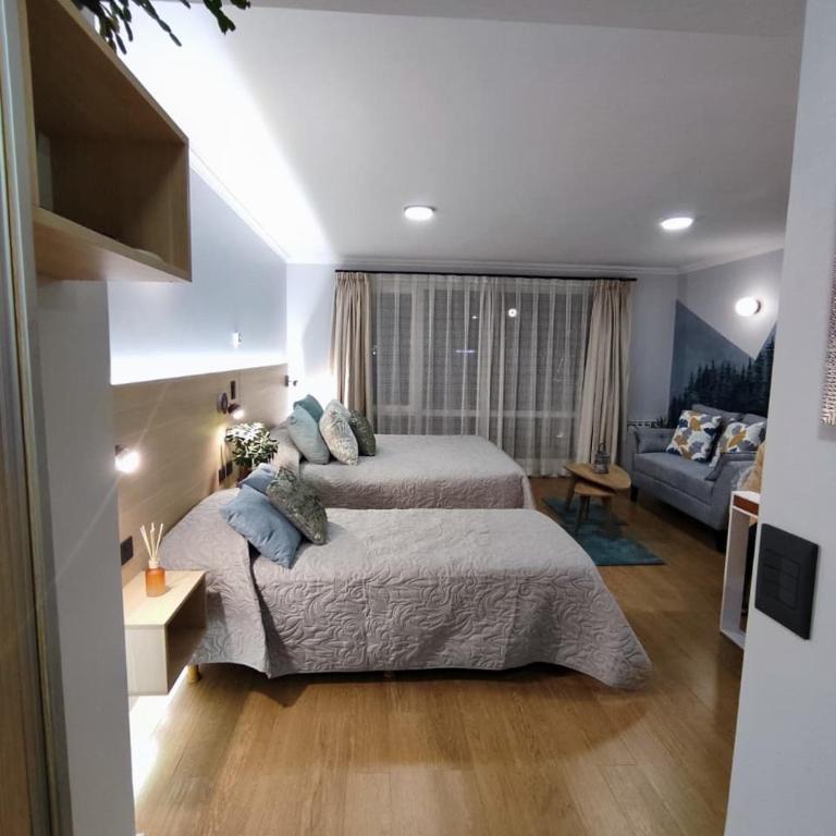 Studio Premium con Vista al Lago y Centro Cívico - One-Bedroom Apartment - 8