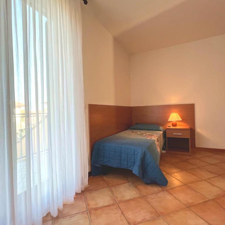 Residence Riva - Appartamento con 2 Camere da Letto - 11