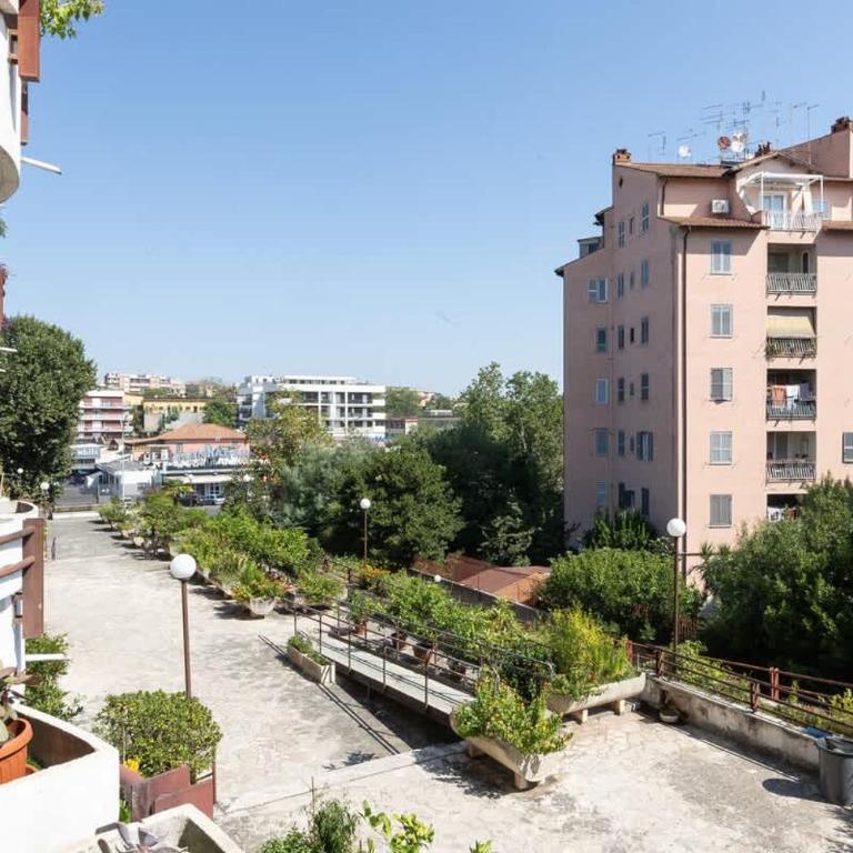 Quieto alloggio vicino stazione e metropolitana - Appartamento - 27