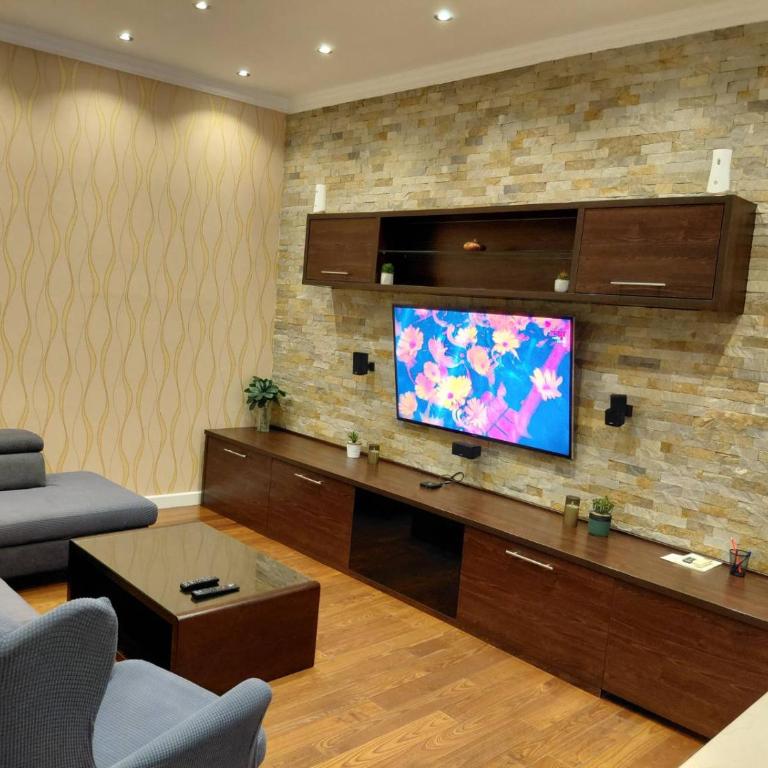 World Traveler - One-Bedroom Apartment - 24