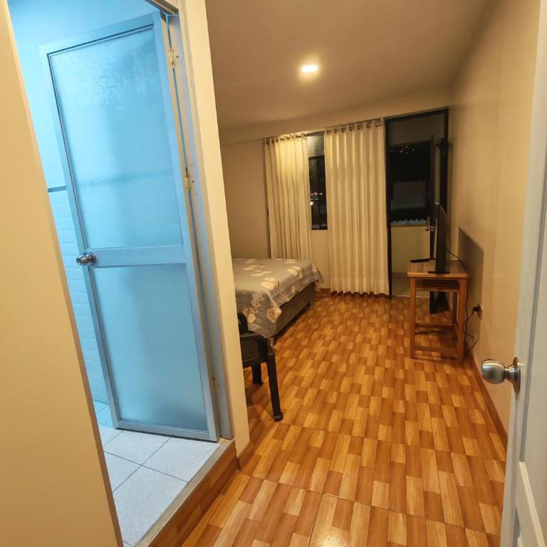 Habitaciones en la Casa de Dora, 4to y 5to piso - Apartamento de 1 dormitorio - 6