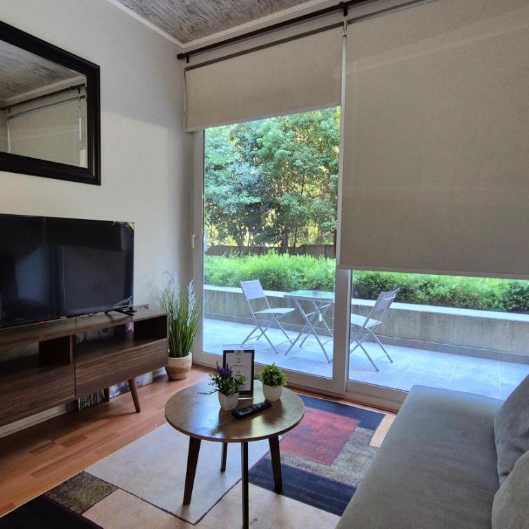 Hub Corporativo III Las Rastras Mall Plaza - Factura Inmediata - WIFI Alta Velocidad - Convenios Empresas - RENTCOVAC - One-Bedroom Apartment with Garden View - 2