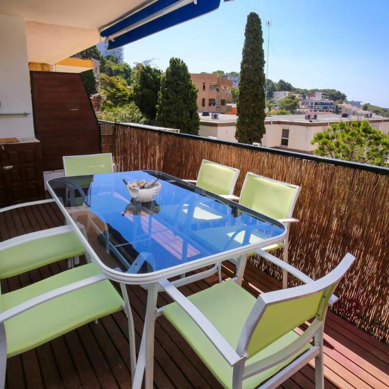 Terraza familiar a 200 m de la playa Cala Crancs - Two-Bedroom Apartment - 1