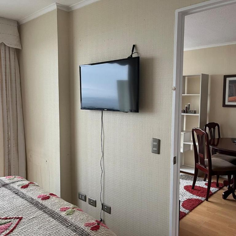 Departamento a pasos del centro y estacionamiento incluido - Apartamento de 2 dormitorios - 30