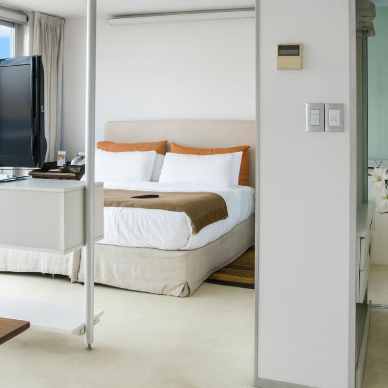 Design cE - Hotel Boutique de Diseño - Suite con balcón - 7