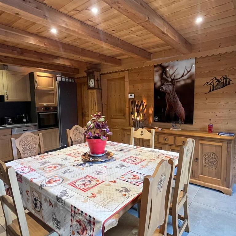 Châtel: Apt 3P, Terrasse, 5 Pers, Parking privé - FR-1-198-275 - Appartement - 5
