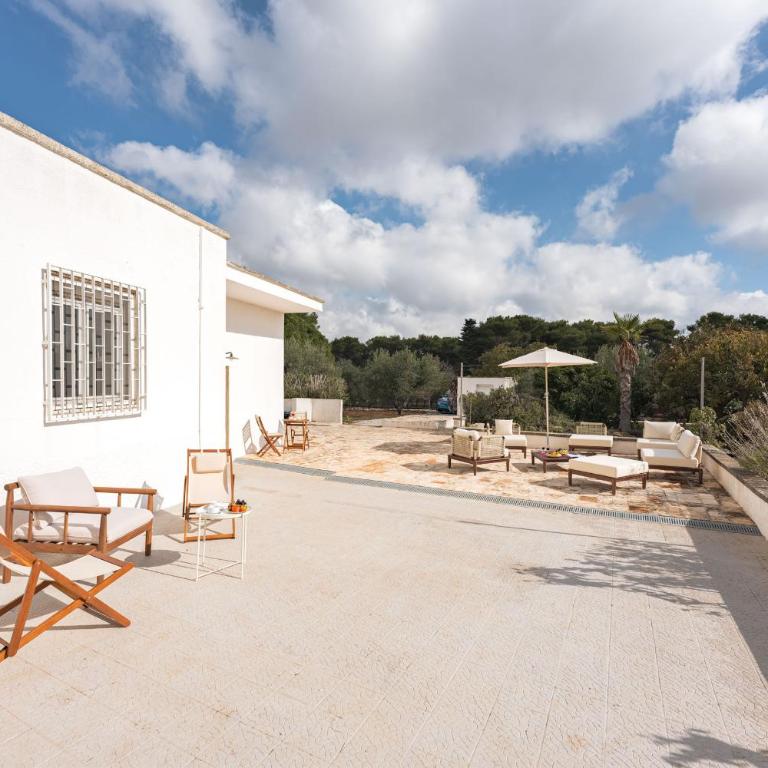 HelloAPULIA - Trulli Villa Domenico - Villa con Piscina Privata - 13