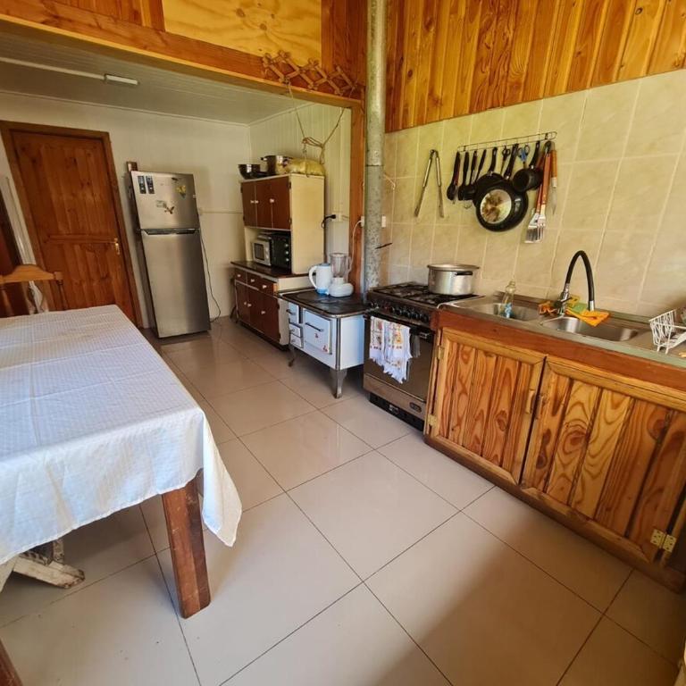 Casa familiar para 8 amplia a pasos Playa, rio y centro - Three-Bedroom House - 20