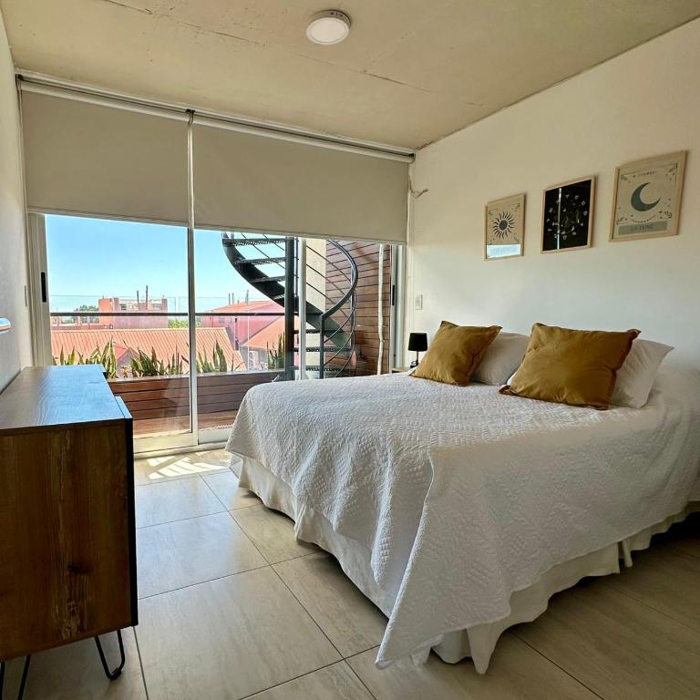 Departamento con vista panorámica frente a termas - Apartamento de 2 dormitorios - 17