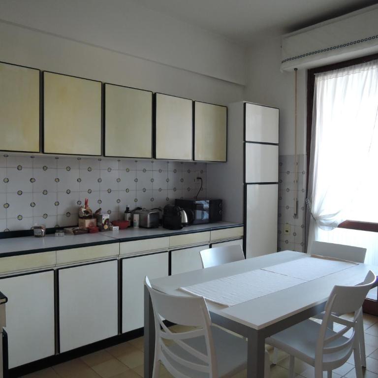 spacious and very bright apartment with view - Appartamento - 16