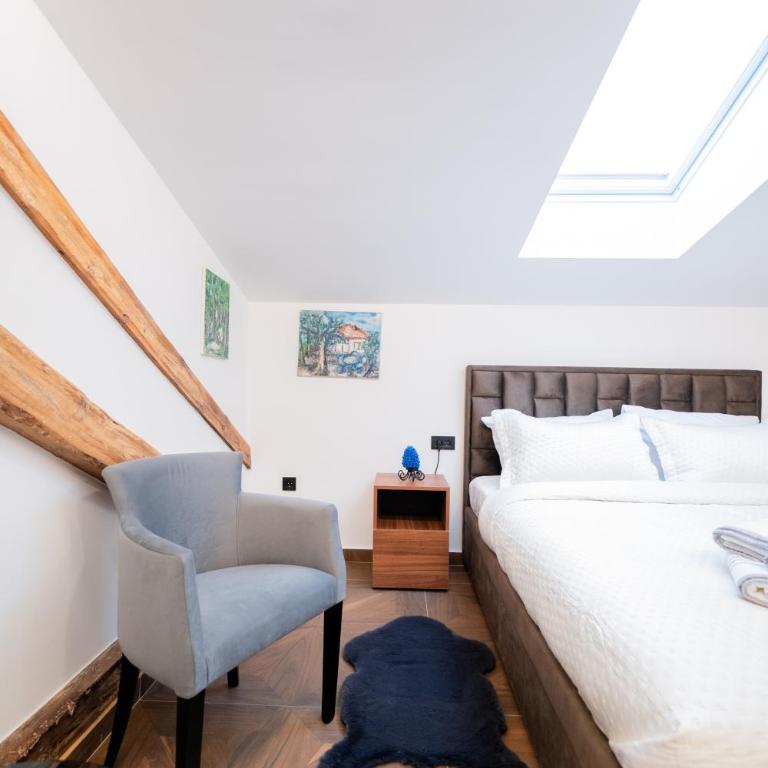 Stella Di Notte City Center Studios - Studio with Spa Bath - 8