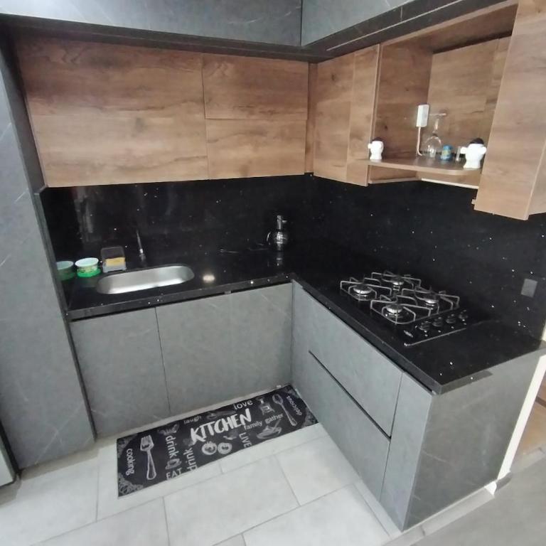 Confortable Apartamento cerca Aerop JMC - Apartamento de 3 dormitorios - 13