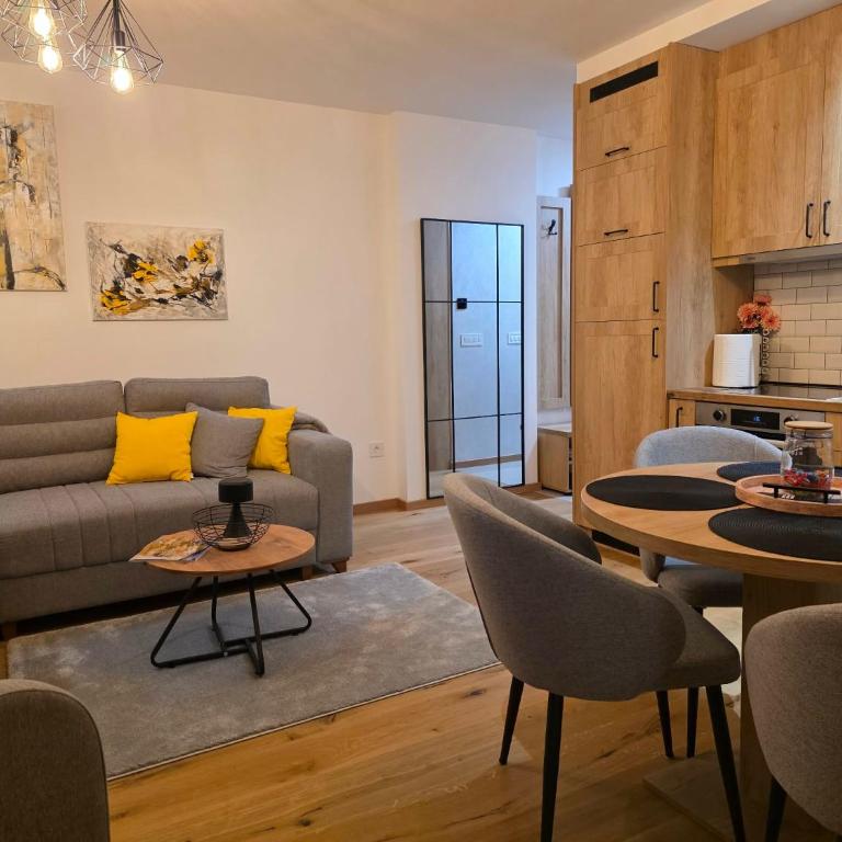 Apartman 035 - One-Bedroom Apartment - 12