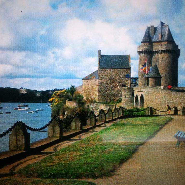 Appartement Saint Malo vue sur mer, parking vélo privé , Ferry, plage et commerces à 50 m - Appartamento con Vista Mare - 52