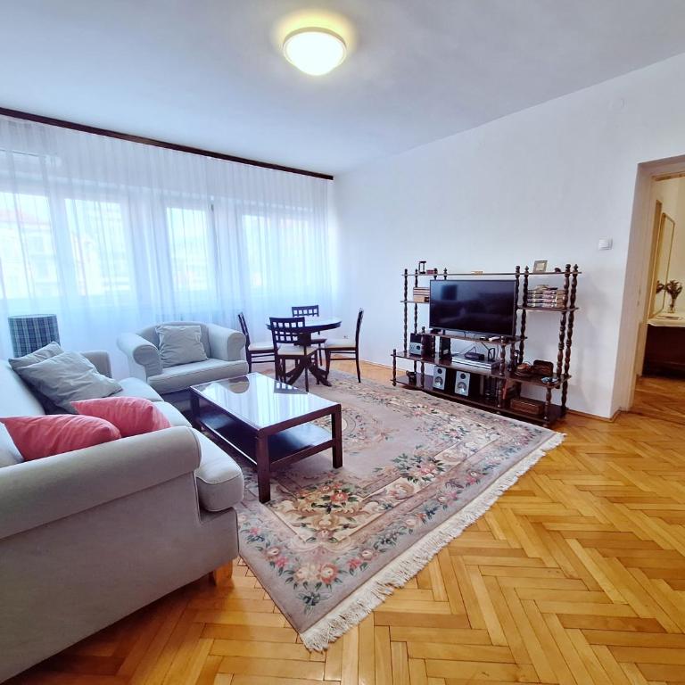Apartment Srce Sarajeva - Apartman sa 2 Spavaće Sobe - 3