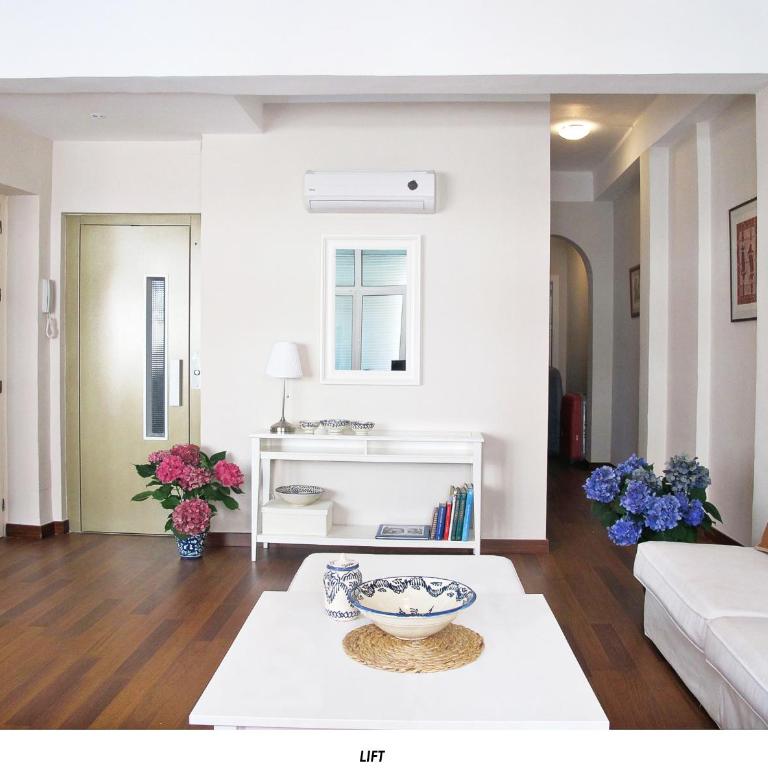 Fantastic Penthouse Malaga Center - Two-Bedroom Apartment - 19