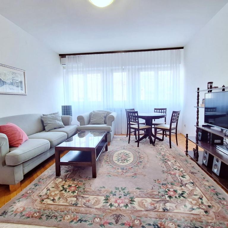 Apartment Srce Sarajeva - Apartman sa 2 Spavaće Sobe - 2