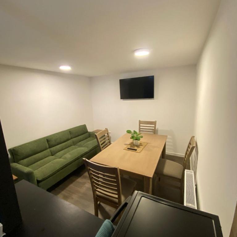 Fagnano 7 - Two-Bedroom Apartment - 5