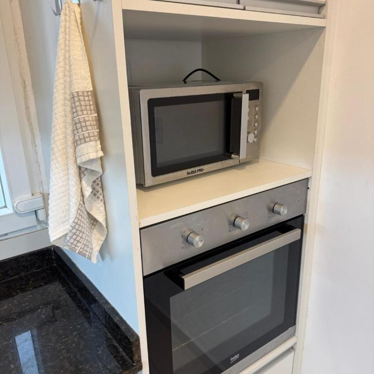 Depto Premium con piscina y cochera a 1 cuadra Shopping del Sol - Two-Bedroom Apartment - 19