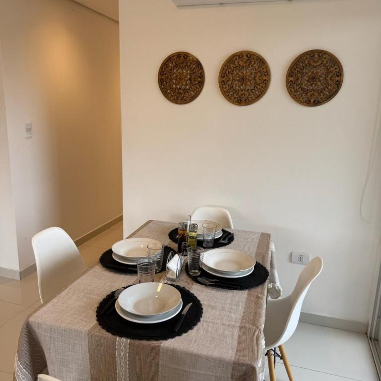 Depto Premium con piscina y cochera a 1 cuadra Shopping del Sol - Two-Bedroom Apartment - 4