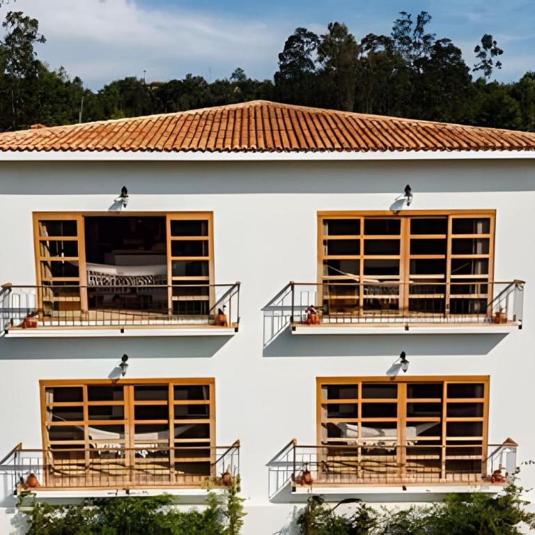 El Solaz Suites By Honnor Living - Deluxe King Suite - 11