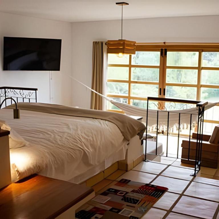 El Solaz By Honnor Living S1 - Deluxe Double Room (2 Adults + 1 Child) - 28