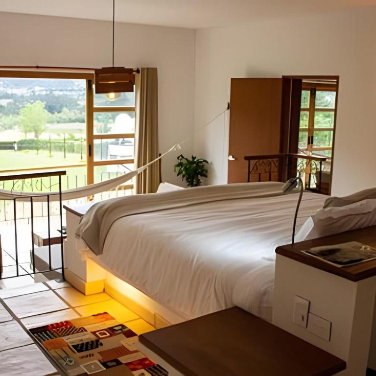El Solaz Suites By Honnor Living - Deluxe King Suite - 1