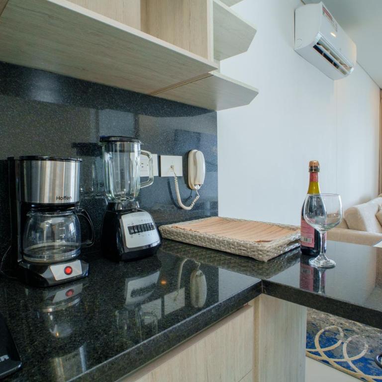 I bedroom infinitum view 32nd floor - One-Bedroom Apartment - 2
