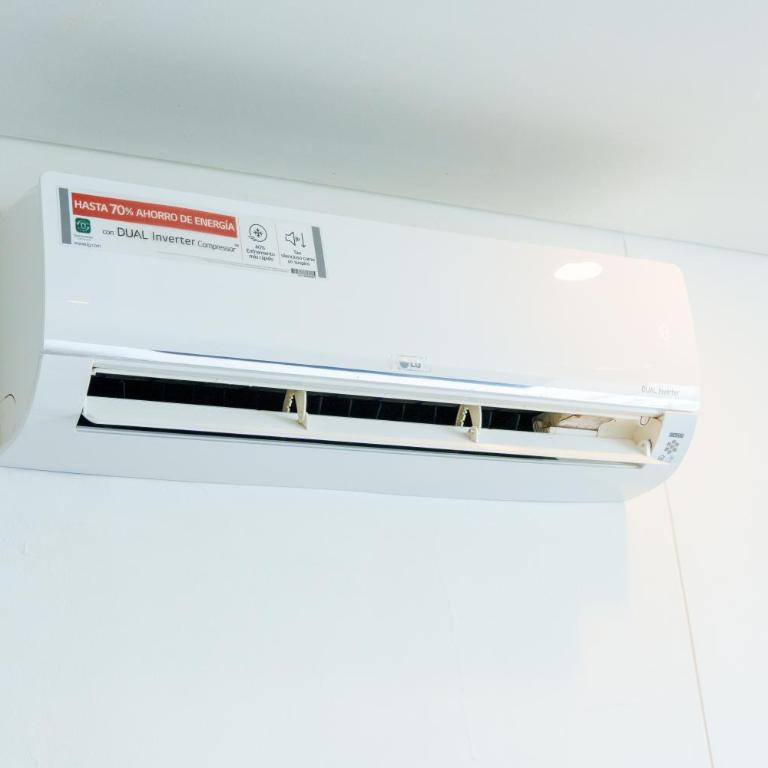 I bedroom infinitum view 32nd floor - One-Bedroom Apartment - 5