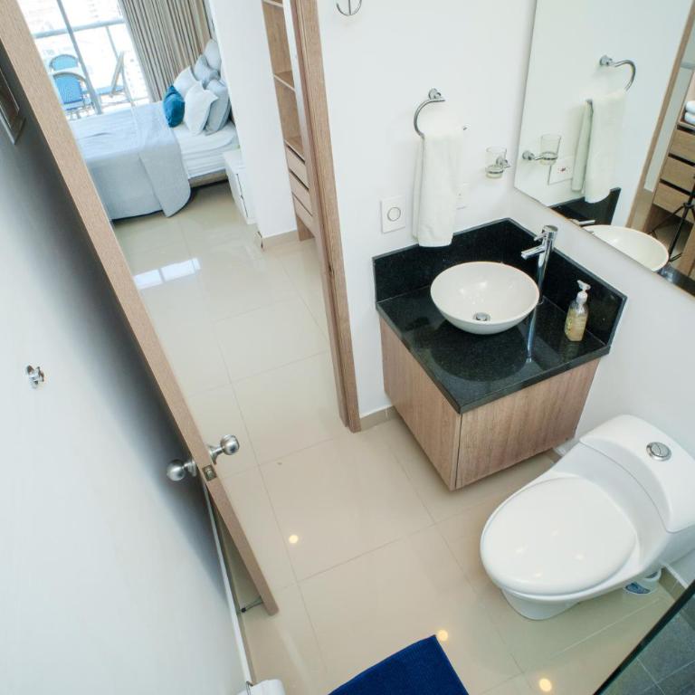I bedroom infinitum view 32nd floor - One-Bedroom Apartment - 14
