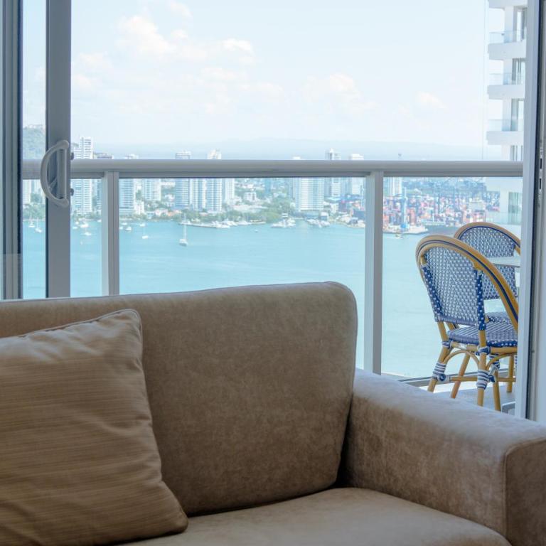 I bedroom infinitum view 32nd floor - One-Bedroom Apartment - 34