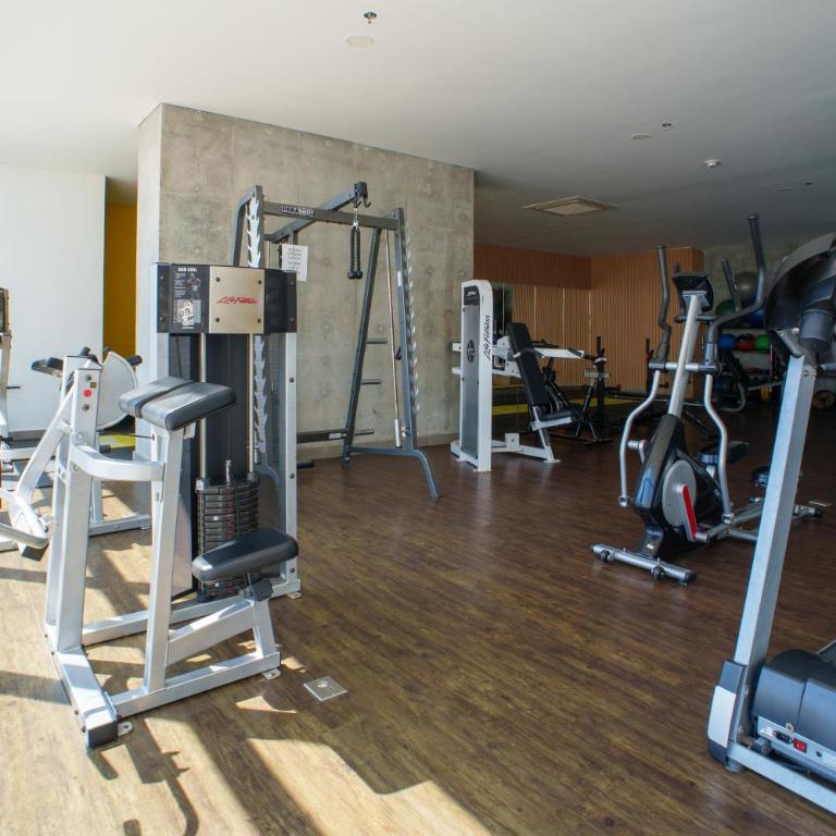 I bedroom infinitum view 32nd floor - One-Bedroom Apartment - 59