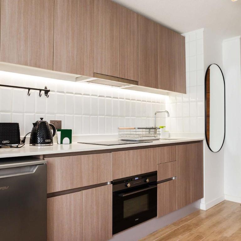 Modern Chic Studio Metro Nunoa Urban Lifestyle - Studio - 10