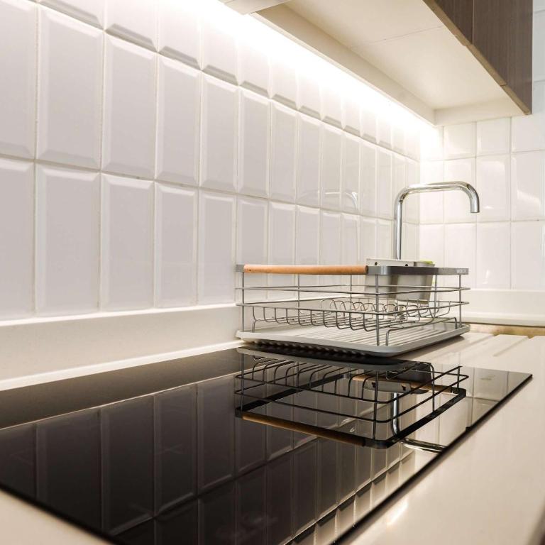 Modern Chic Studio Metro Nunoa Urban Lifestyle - Studio - 13
