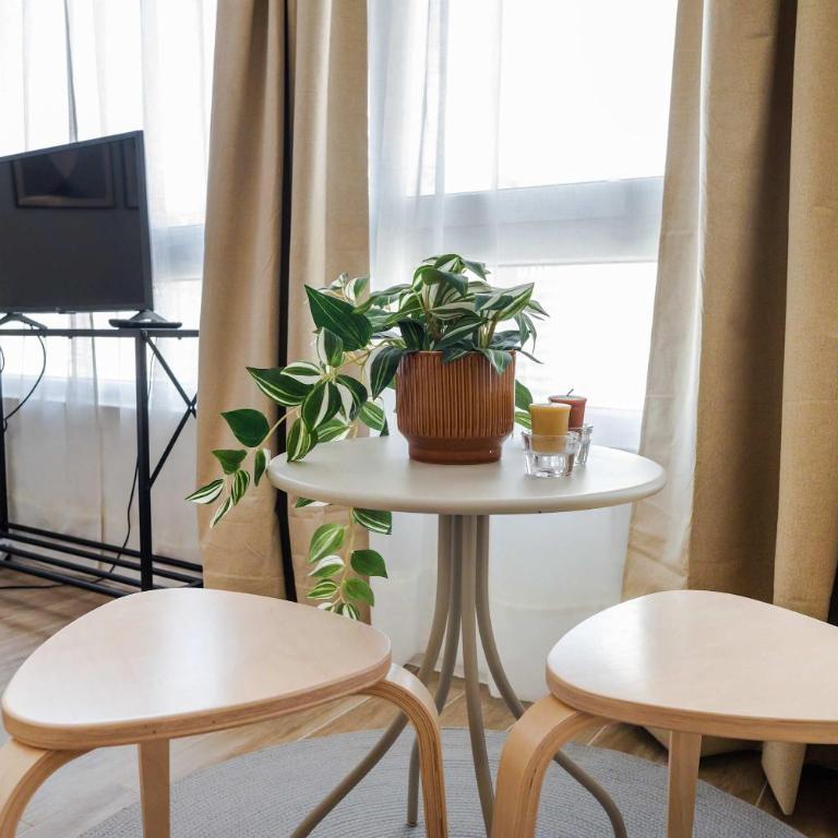 Modern Chic Studio Metro Nunoa Urban Lifestyle - Studio - 8