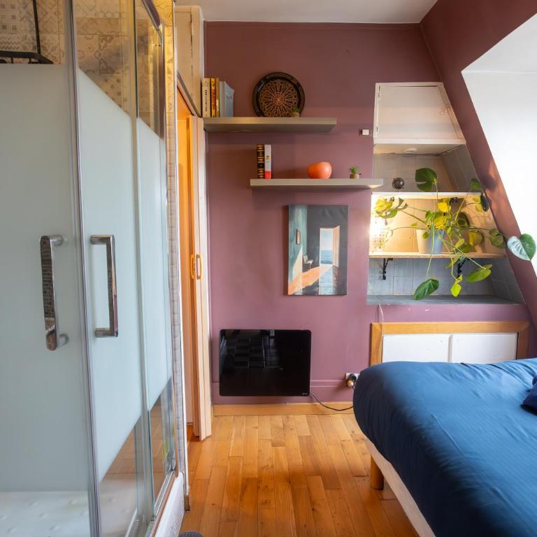 APPARTEMENT CHALEUREUX ARTISTIQUE QUARTIER GARE DU NORD - GARE DE L'EST et GRANDS BOULEVARDS - Appartement 1 Chambre - 19