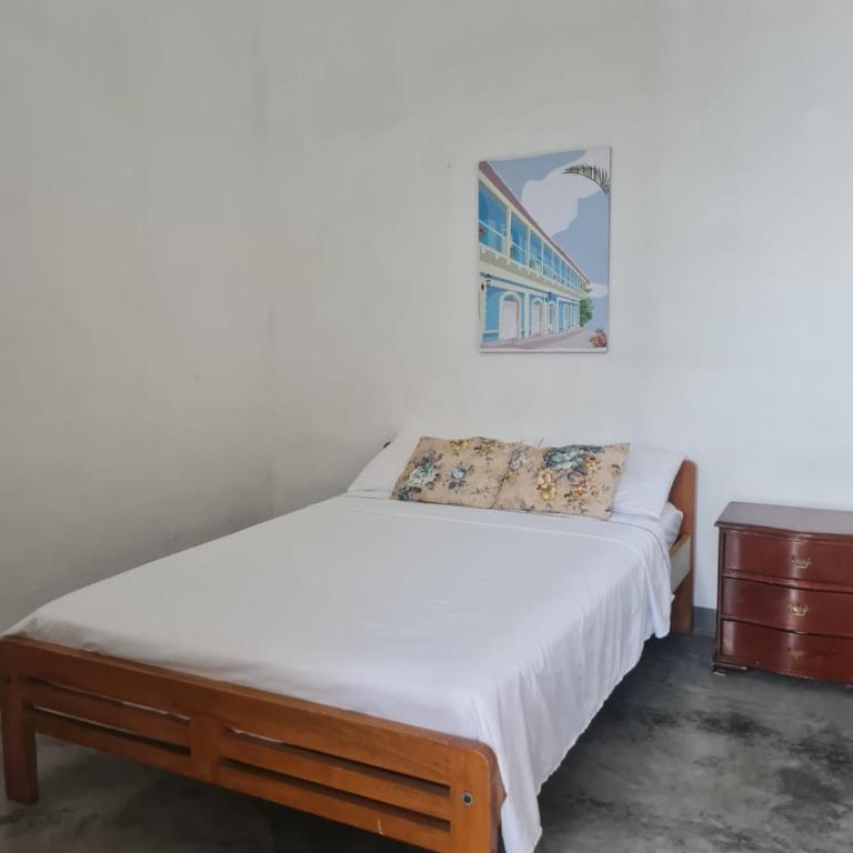 Donde ligia - Three-Bedroom House - 4