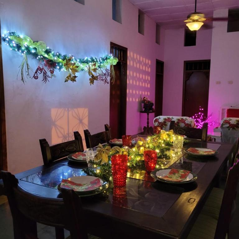 Donde ligia - Three-Bedroom House - 6