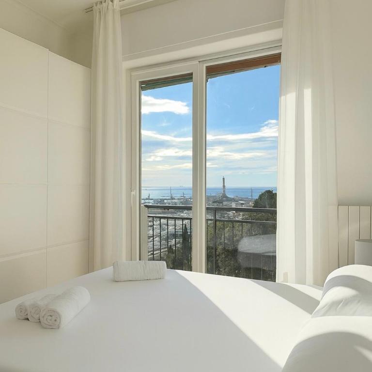 Lanterna View Apartment - Sea View - Appartamento con 2 Camere da Letto, Terrazza e Vista Mare - 1