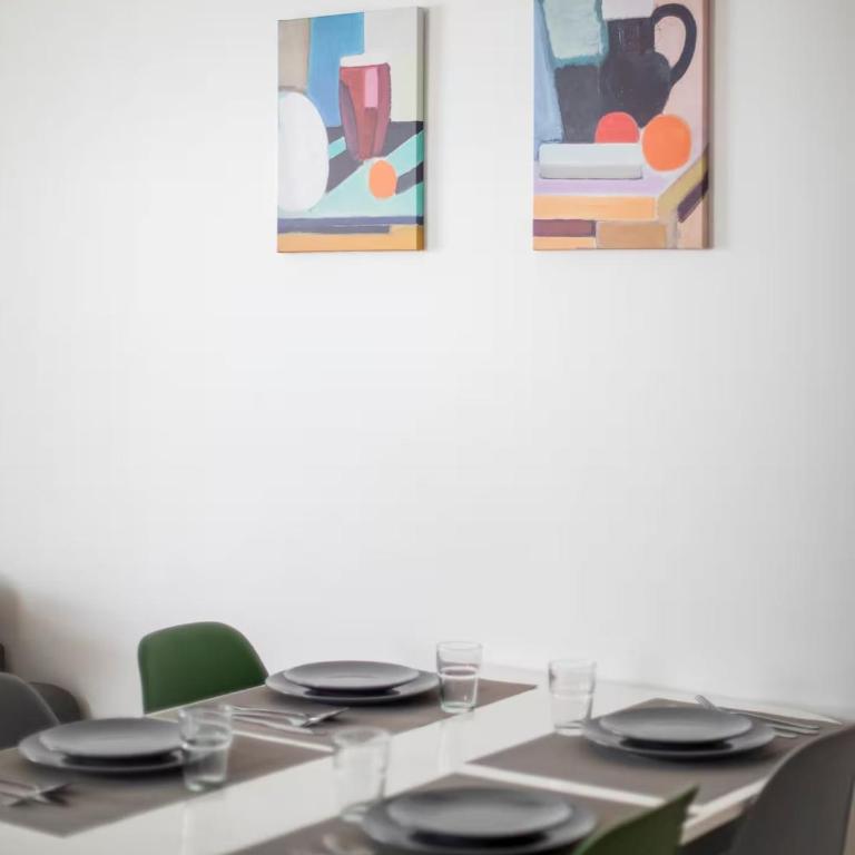 NEW! 2-bedroom apartment & parking, close to tram & metro, terrace - Apartment mit 2 Schlafzimmern und Terrasse - 10