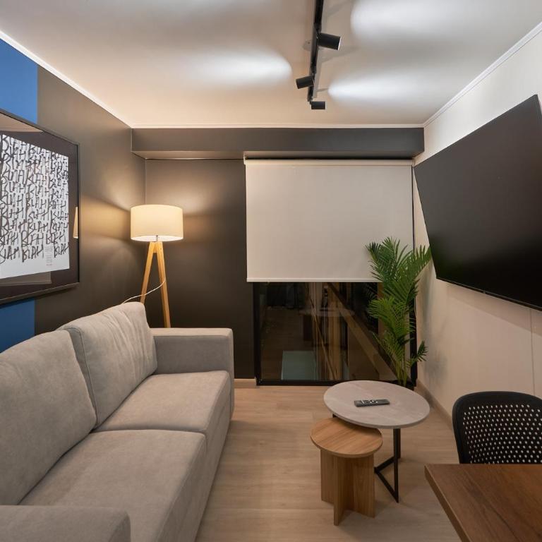 Larco 971 Luxury Stays by Geko - One-bedroom Loft Apartment - 1