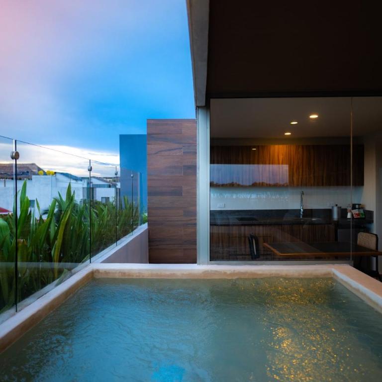 Holiday Inn Tulum by IHG - One-Bedroom Suite with Jungle View - 2