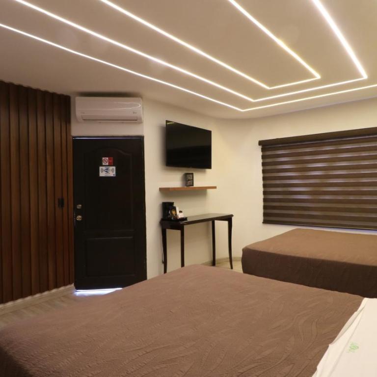 HOTEL BUGAMBILIAS - Habitación Doble - 2 camas - 8