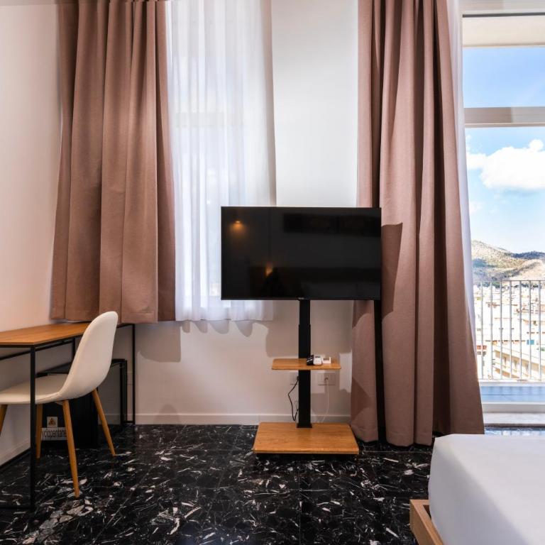 Skyline Boutique Hotel - Suite con Vista Città - 15
