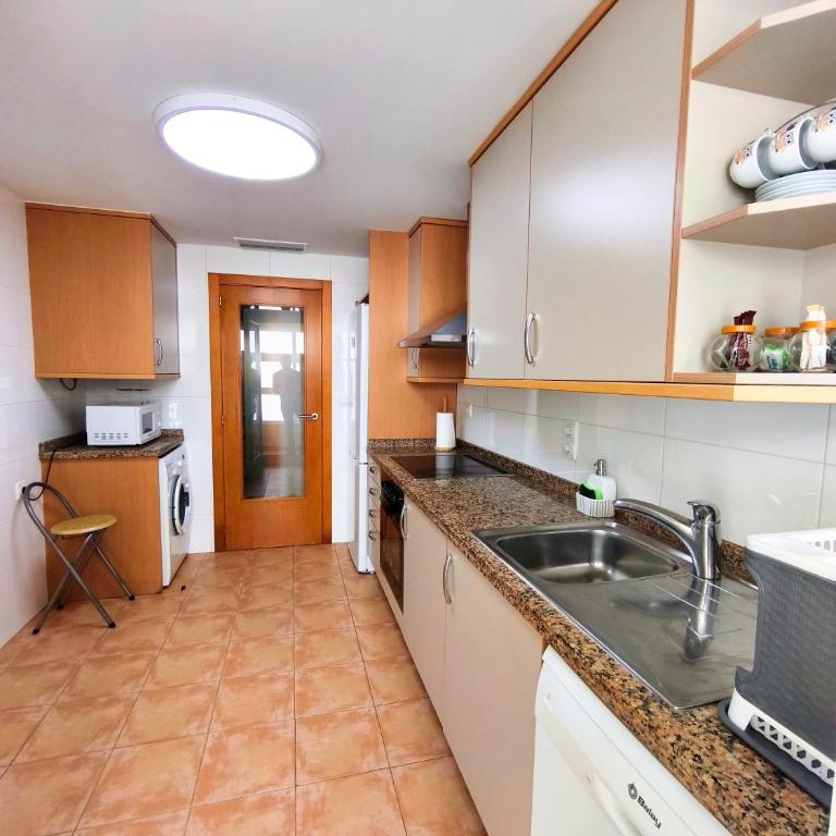 Apto en Cullera con terraza, piscina, parking y wifi gratis - Two-Bedroom Apartment with Terrace and Sea View - 20