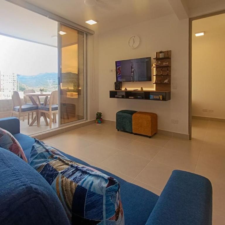 2 Piscinas en condominio y BBQ privado - Three-Bedroom Apartment - 10