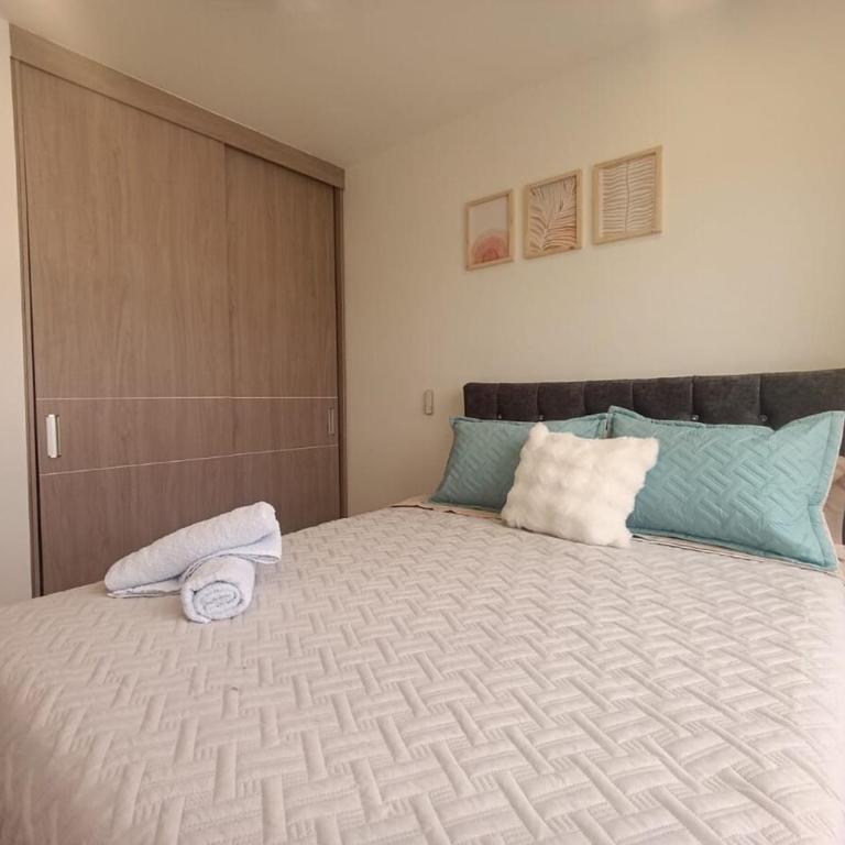 2 Piscinas en condominio y BBQ privado - Three-Bedroom Apartment - 32