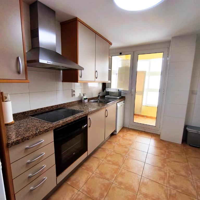 Apto en Cullera con terraza, piscina, parking y wifi gratis - Two-Bedroom Apartment with Terrace and Sea View - 18