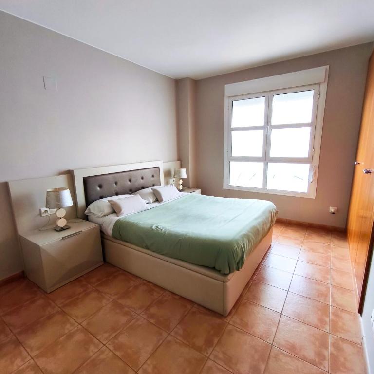 Apto en Cullera con terraza, piscina, parking y wifi gratis - Two-Bedroom Apartment with Terrace and Sea View - 11