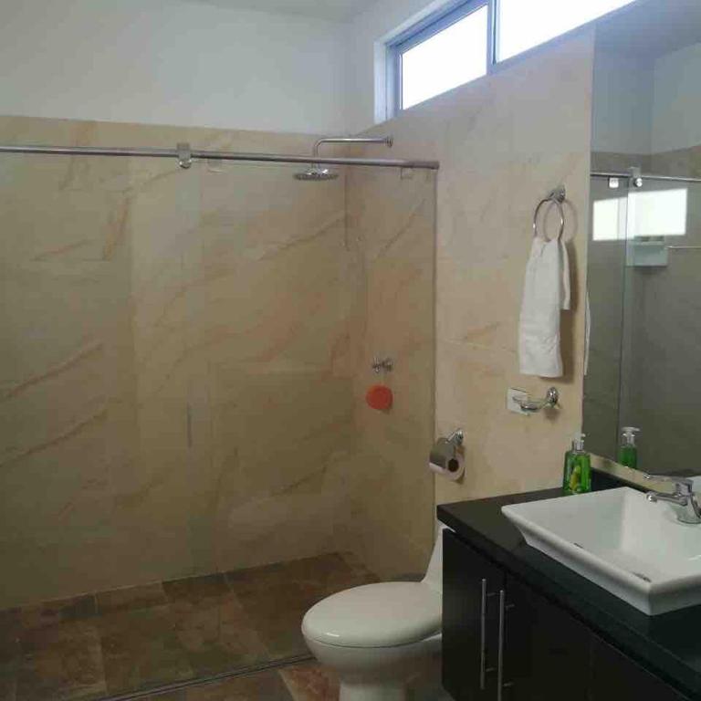 Hermosa casa en Girardot - Casa de 5 dormitorios - 4
